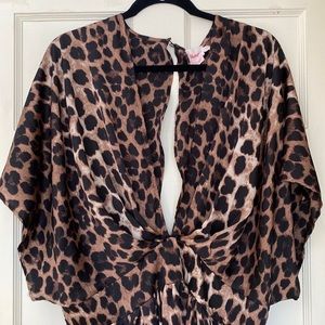 Showpo. Kaftan style animal print Long dress front split. Size 16